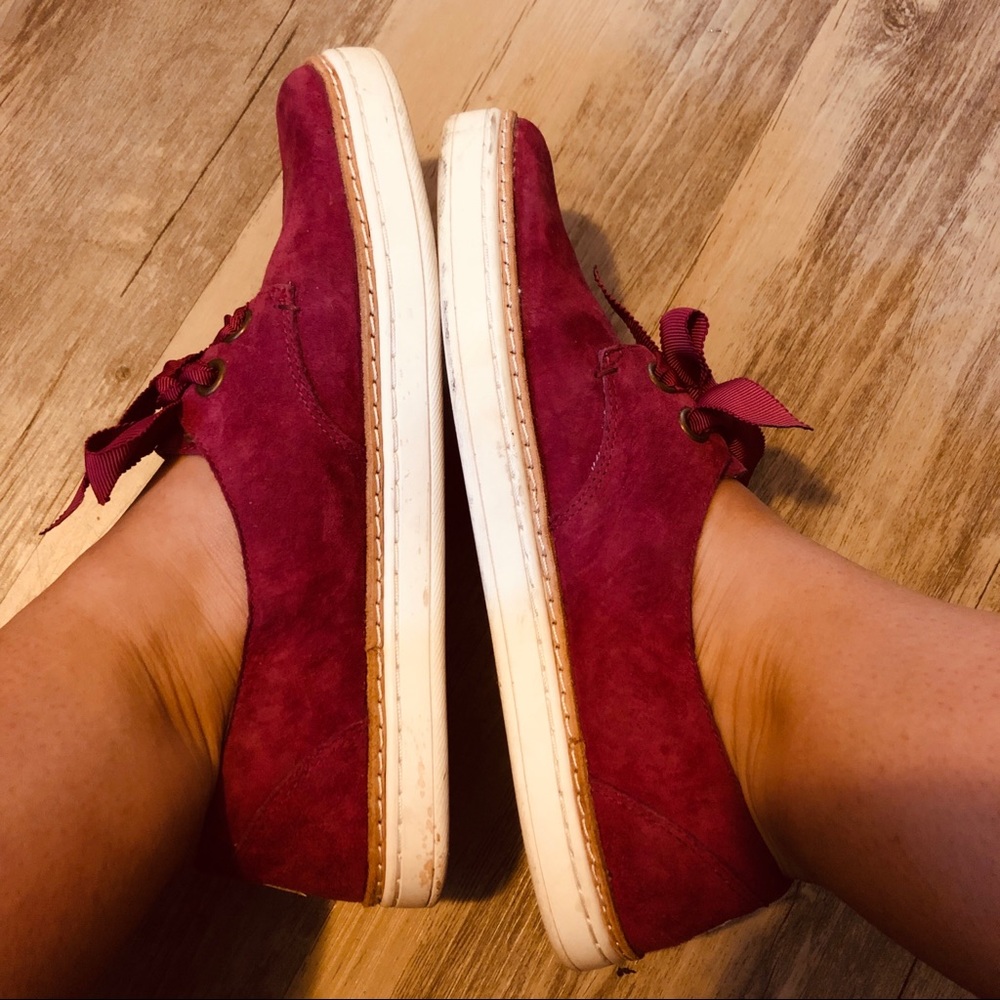 UGG Flats